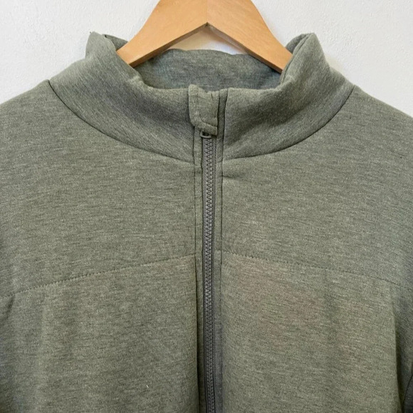 Three Dots Sz Large Sage Green Knit Material Lightweight Puffer Coat Athleisure - Picture 6 of 11